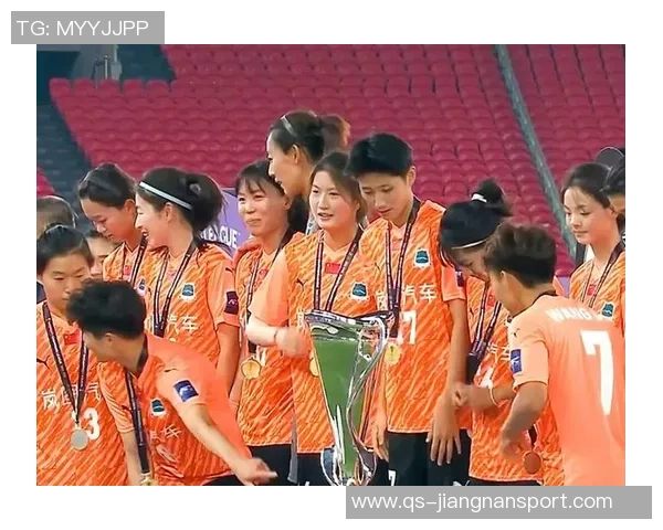 武汉车谷江大女足对阵奥克兰联全场数据分析射门与越位情况一览